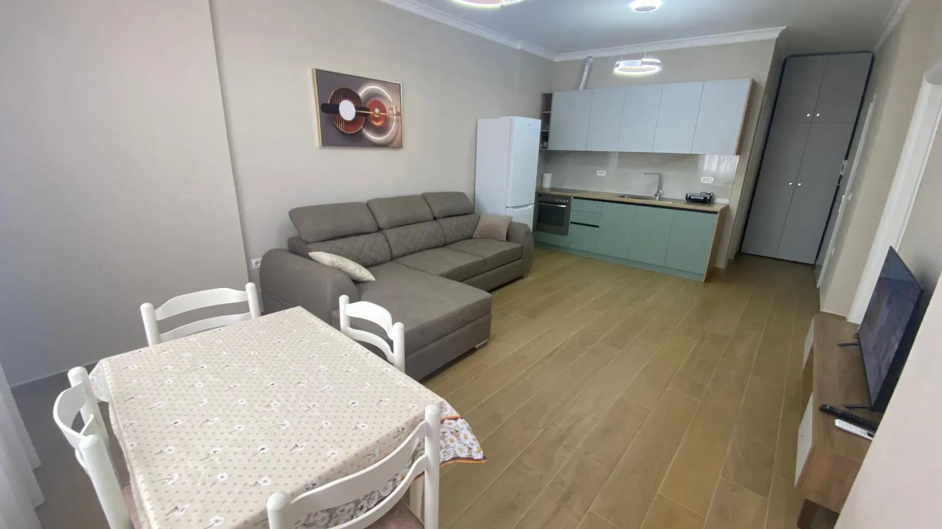 Alex Apartment Lungo Mare Vlore 0*,